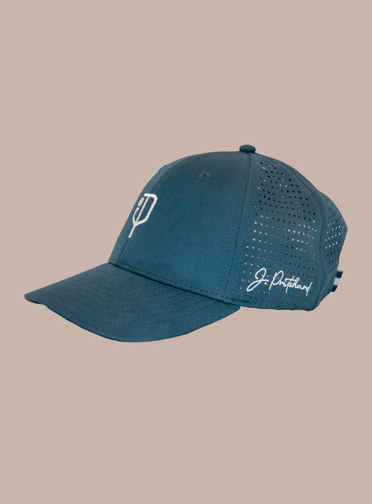 PERFORMANCE HAT - THE COURTSIDE